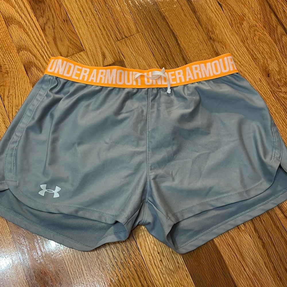 Under Armour. Shorts. Size S. Heat Gear.